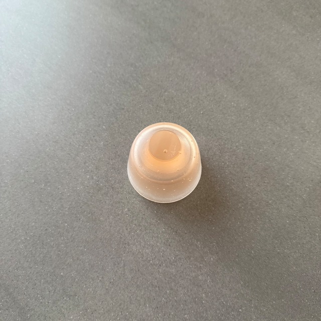 山田 春美 　蕾のうつわ