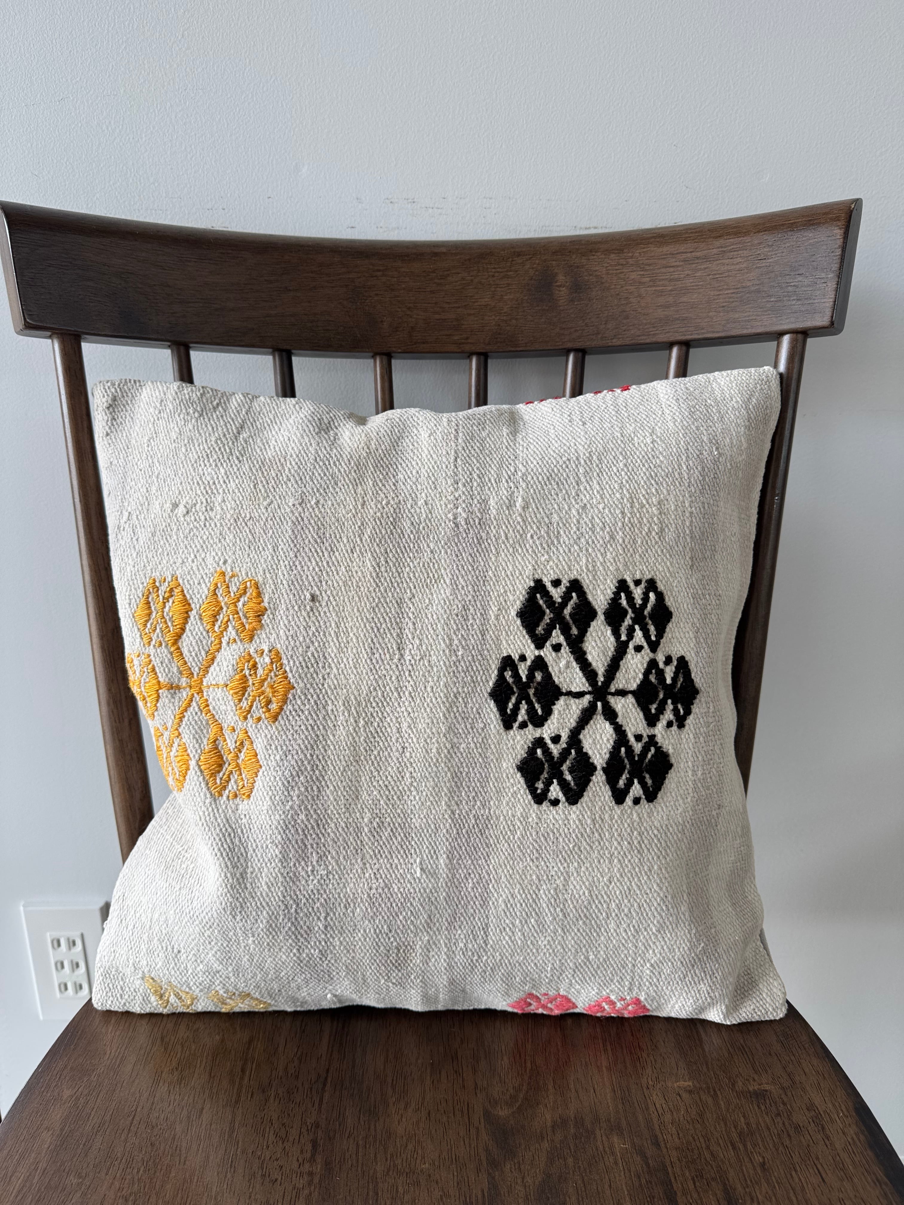 ヴィンテージ トルコラグ 刺繍クッションカバー 40x40 TRC187