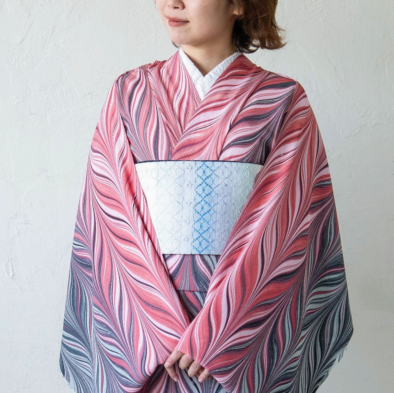 「紅と墨」〜大矢羽柄〜浴衣・夏着物・単衣