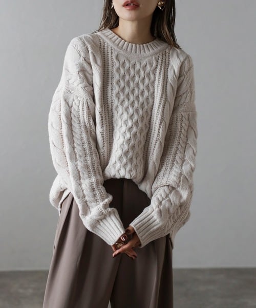 ミックスケーブルニット