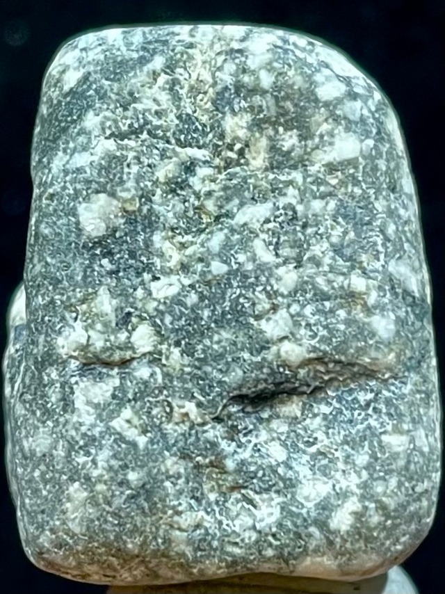 6) 日本人の「心」に寄り添う御守り「遠野の石」小型握り石