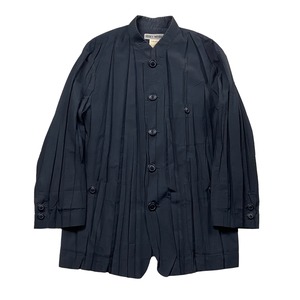 ISSEY MIYAKE black polyester pleats jacket