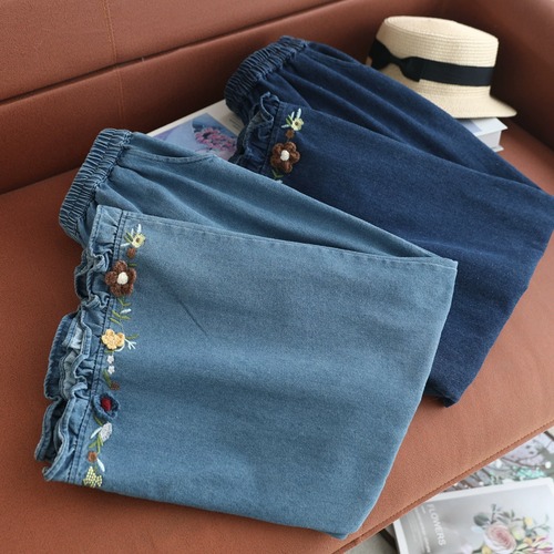 2色/裾フリル立体花刺繍デニムパンツ ・12082