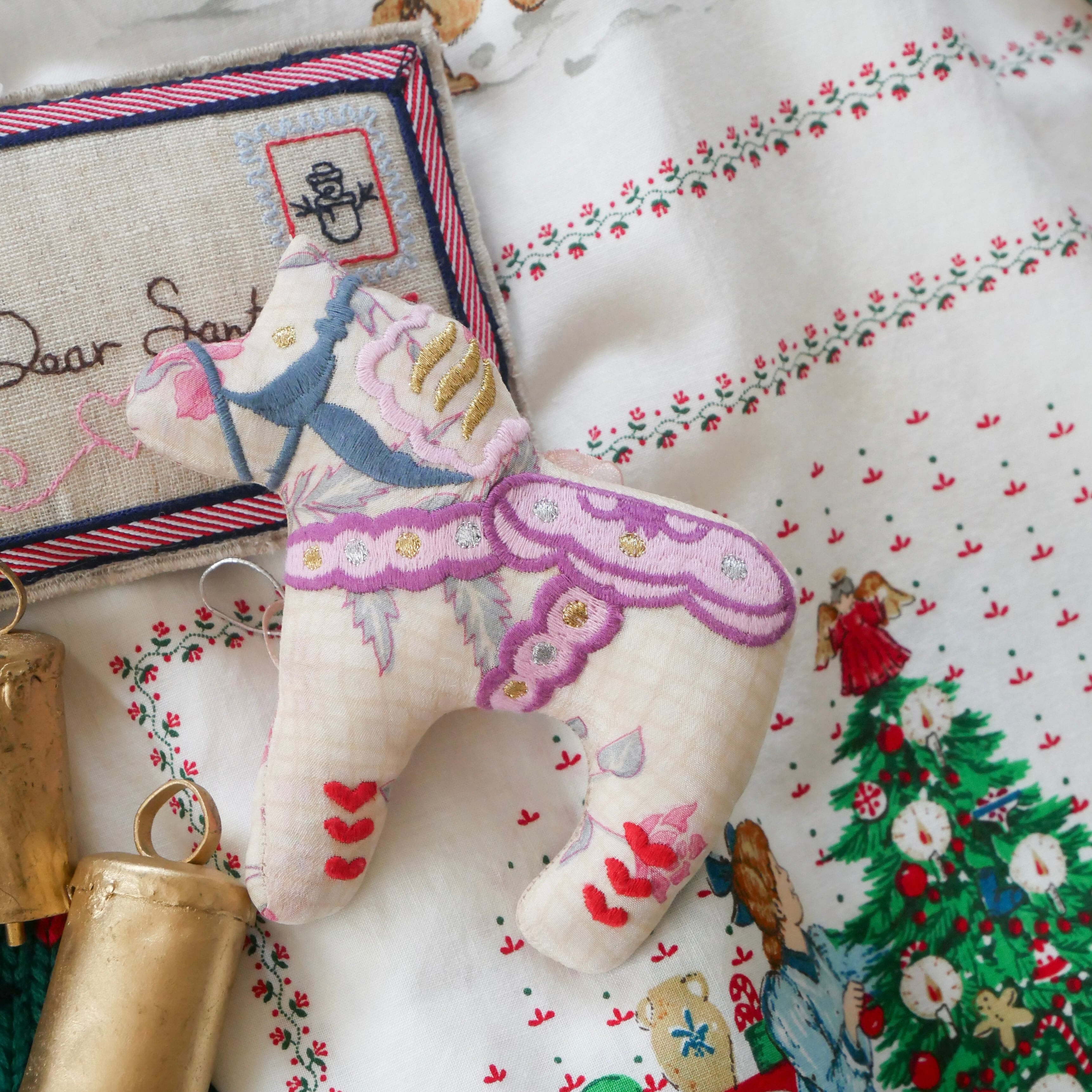 SISSEL EDELBO / Horse SILK Ornament