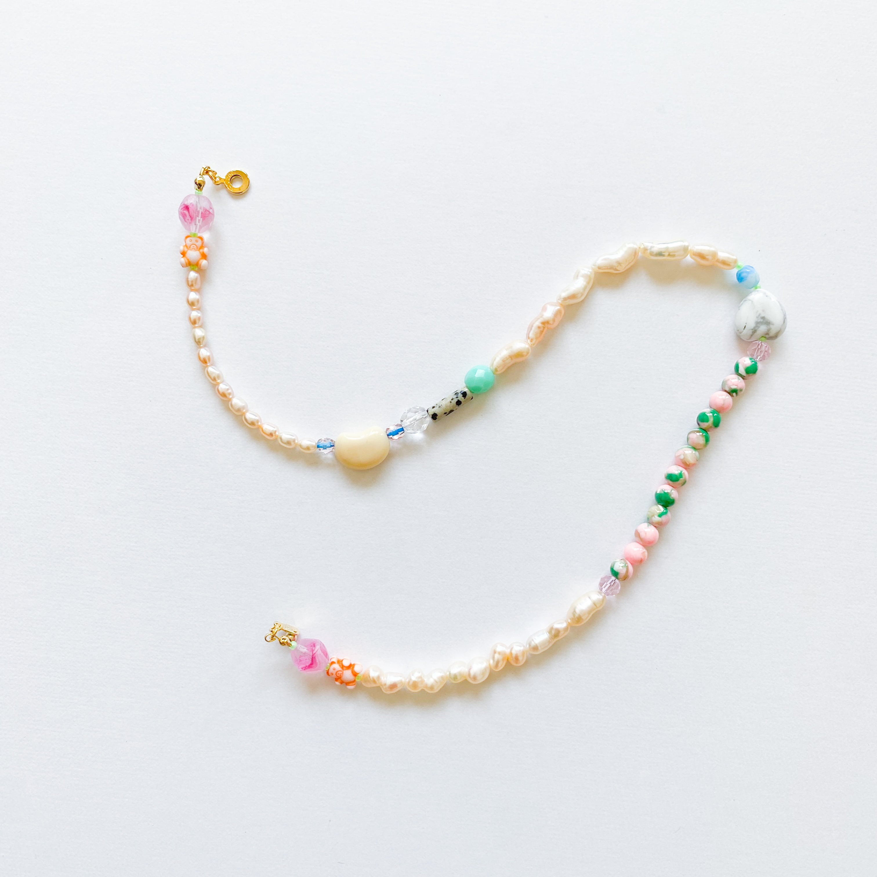 淡水パールとビーズのネックレス