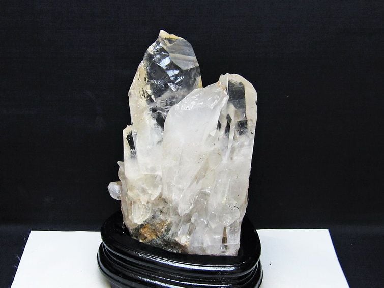 1.8Kg 水晶 クラスター マダガスカル産 台座付属 水晶 原石 一点物 182