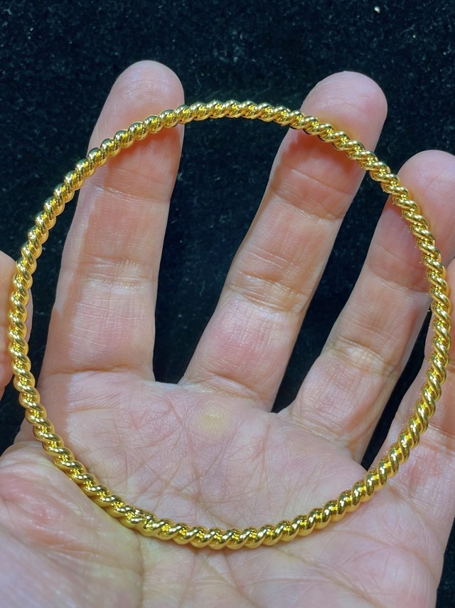 1) セドナ・ボルテックス「レムリアン・ハーモナイザー」ゴールド