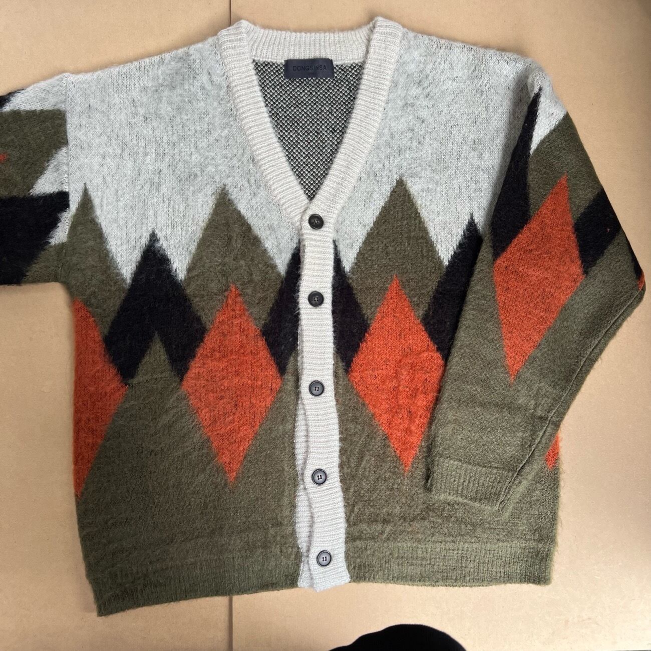 211806-6】Gradation color argyle cardigan / グラデーション カラー