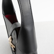 グッチ ジャッキー 1961 ミディアム ショルダーバッグ ブラック レッド レザー