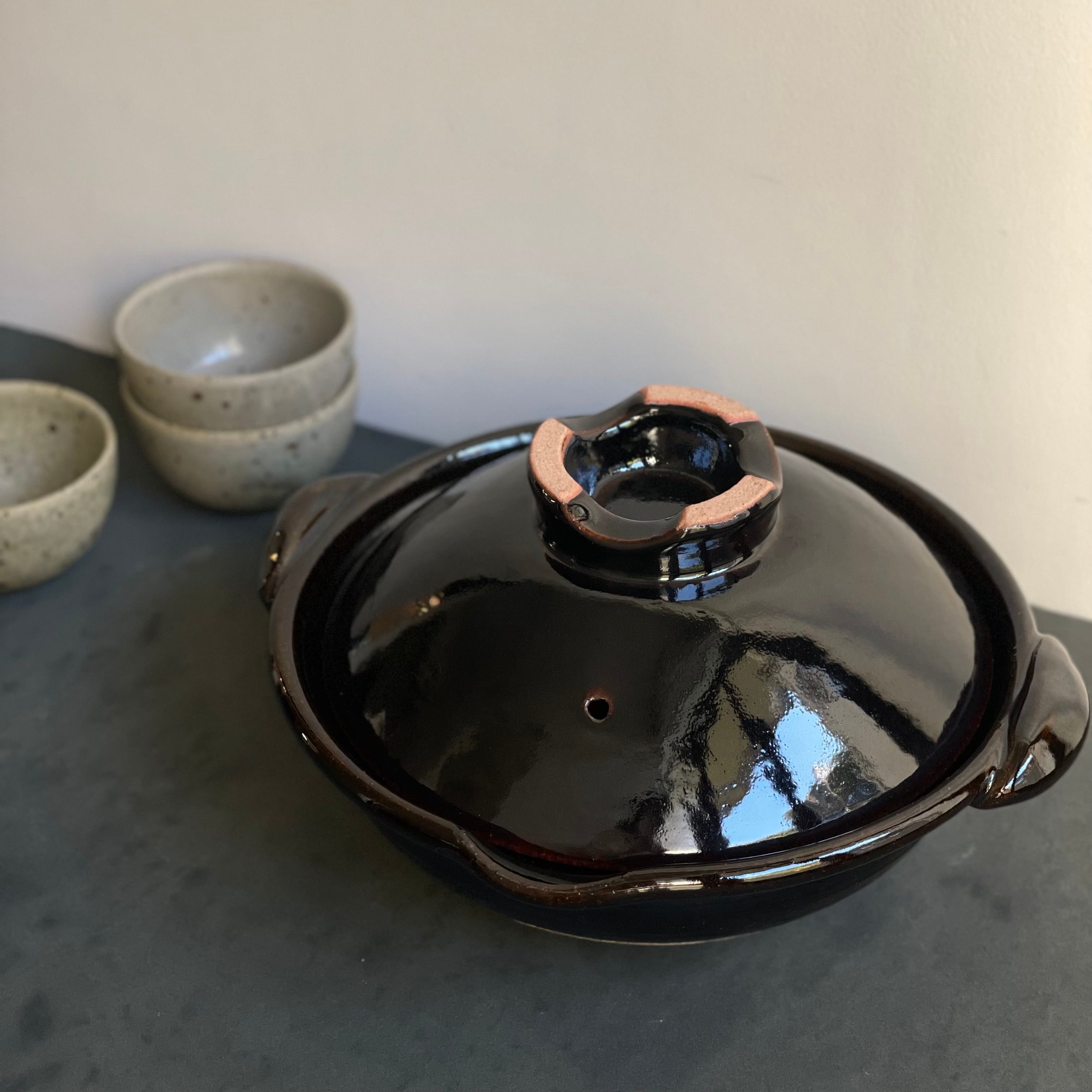 土楽 口付黒鍋 9寸 | gallery 一白 土楽 口付黒鍋 9寸 | gallery 一白