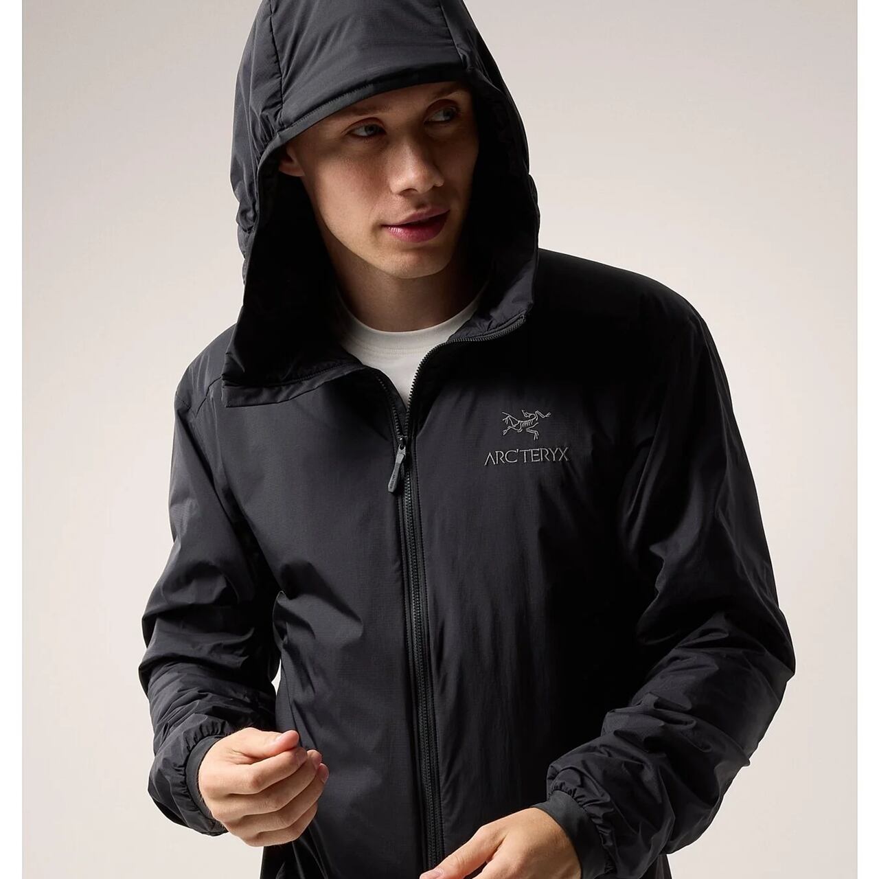 【M】ARC'TERYX　Atom Hoody