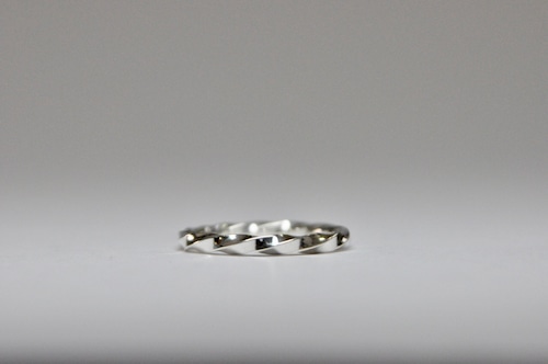 2mm Twist wire Ring