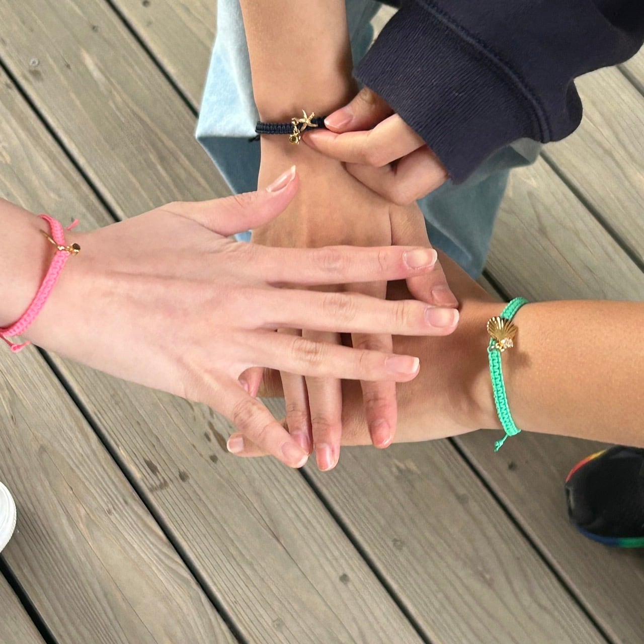 Feliz> MIHO ブレスレット：ヒトデチャーム | NINDOT