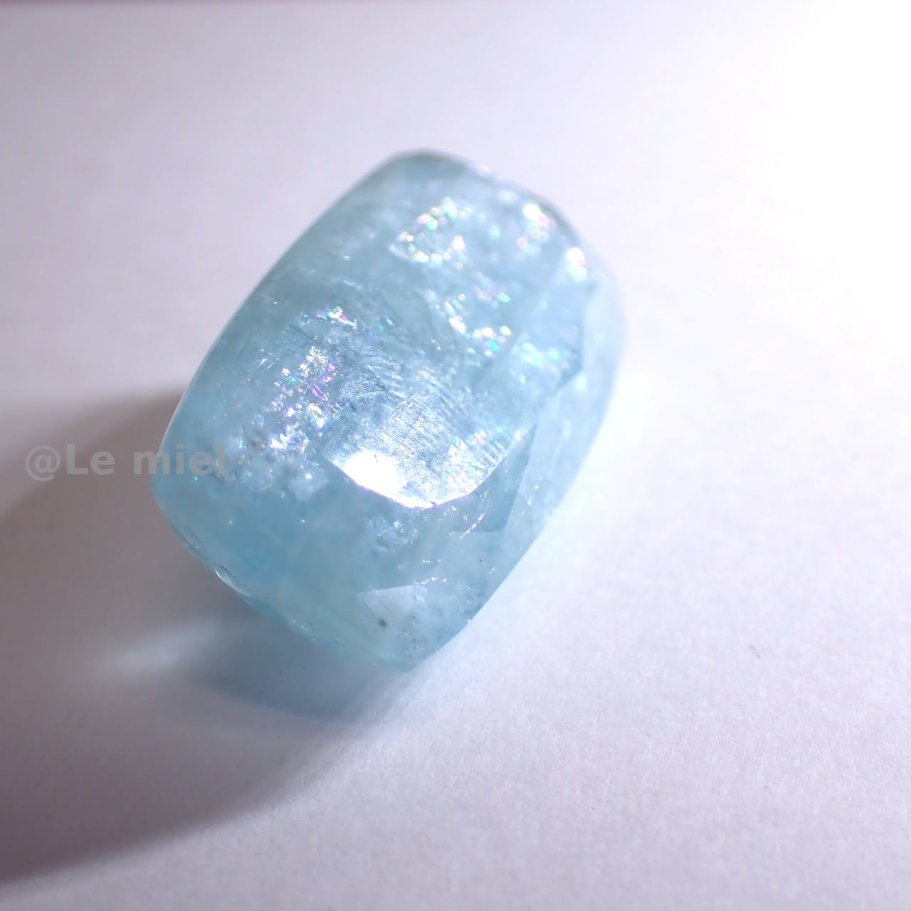 イリデッセンスアクアマリン 34ct 28.9mm*15.0mm*10.1mm | PAY ID