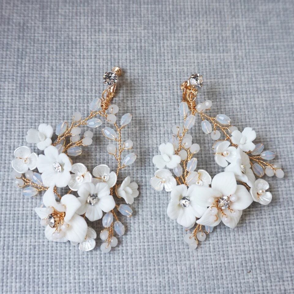 小枝イヤリング ピアス 花 リーフ フラワー クレイフラワー 小枝アクセサリー アンティーク 結婚式 ウェディング ブライダル Aile Bouquet