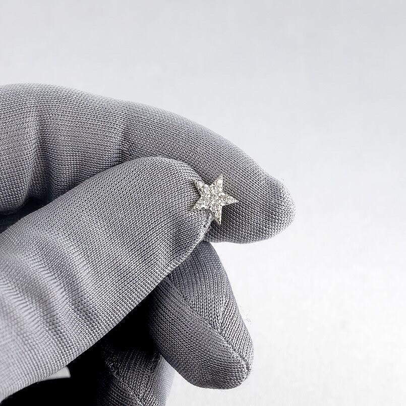 スタージュエリー　プラチナ1粒ピアス　片耳 スタージュエリー プラチナ1粒ピアス 片耳 スタージュエリー プラチナ1