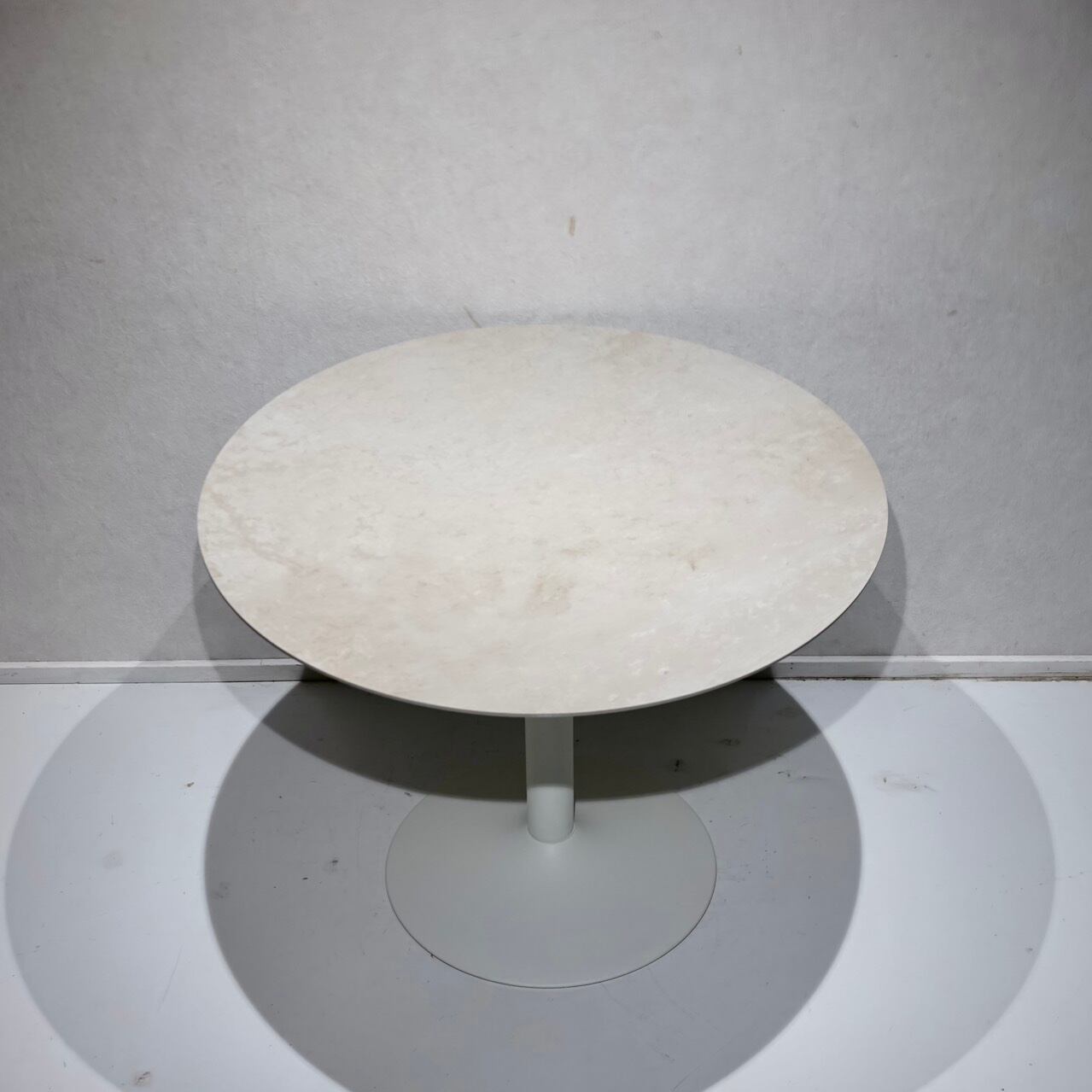 BoConcept ボーコンセプト New York ニューヨーク ダイニングテーブル