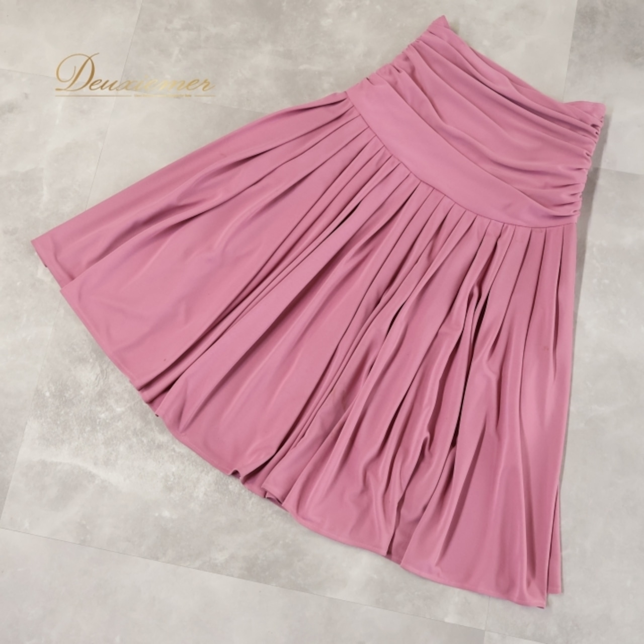 社交ダンス 衣装 スカート チャコット Chacott ピンク系 ひざ丈 無地 シンプル 上品 ドレープ レッスン 練習 華やか 柔らかい生地 かわいい 淡い