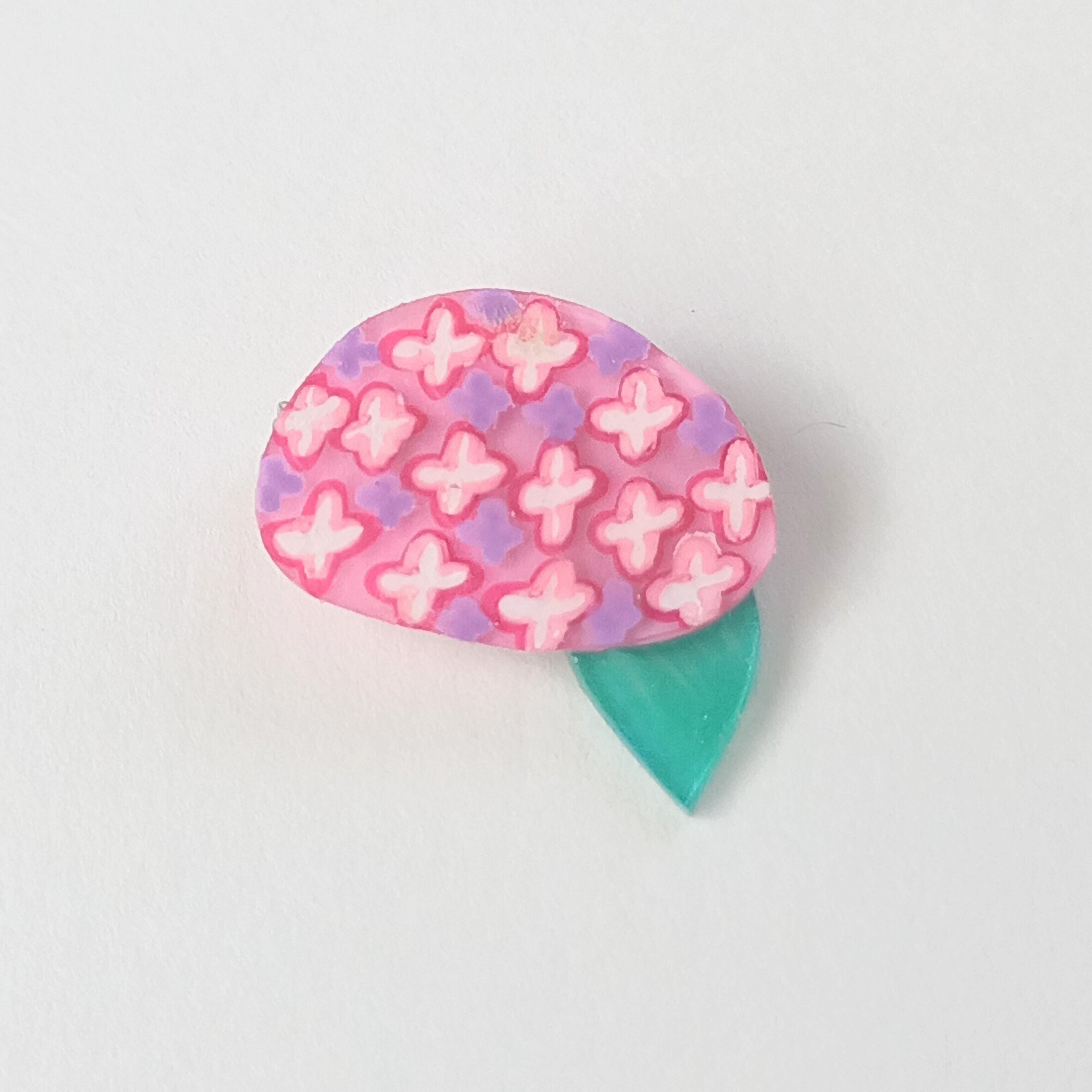 カケラ　ブローチ　紫陽花　あじさい