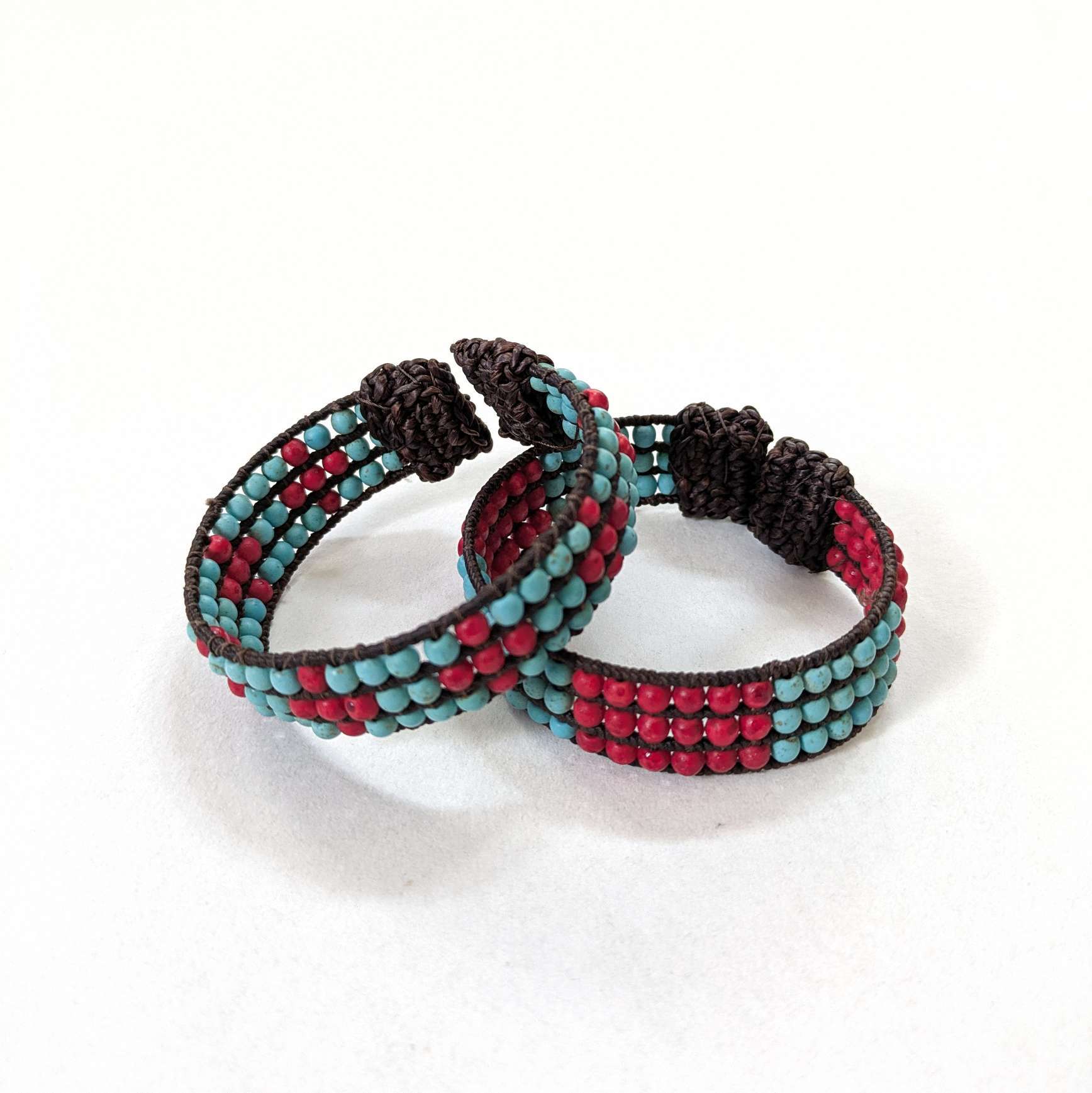 チェンマイ 手編みビーズブレスレット