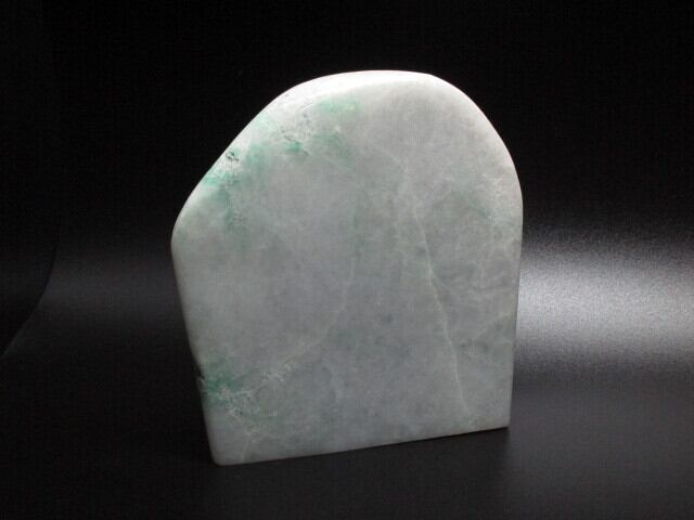 【送料無料】【高品質】ミャンマー産天然翡翠 no.1