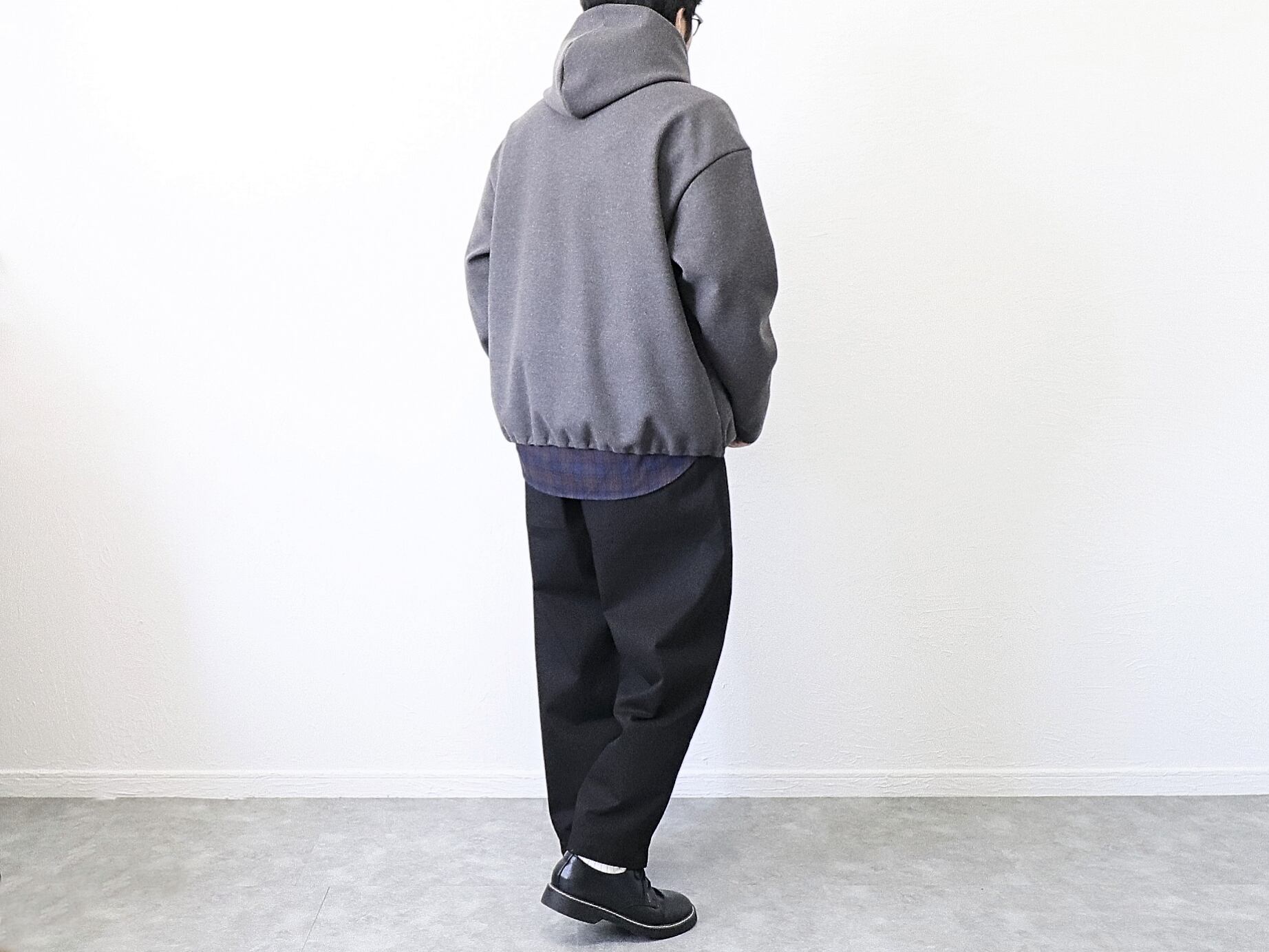 MANUAL ALPHABET / WOOLLET PULLOVER PARKER - DARKGREY マニュアル