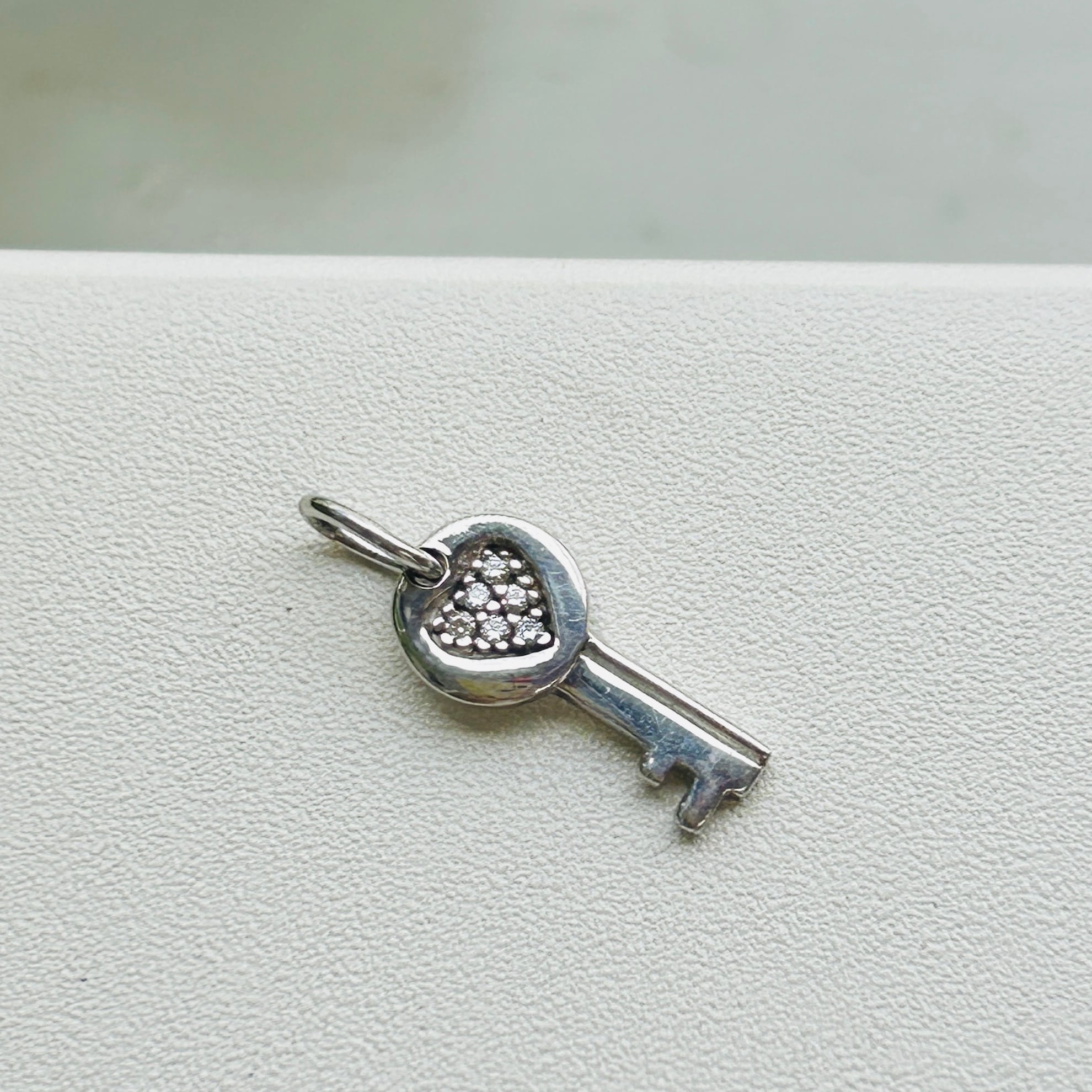 Old Stock フランスシルバー925 ミニKeyチャーム | Milo Antiques