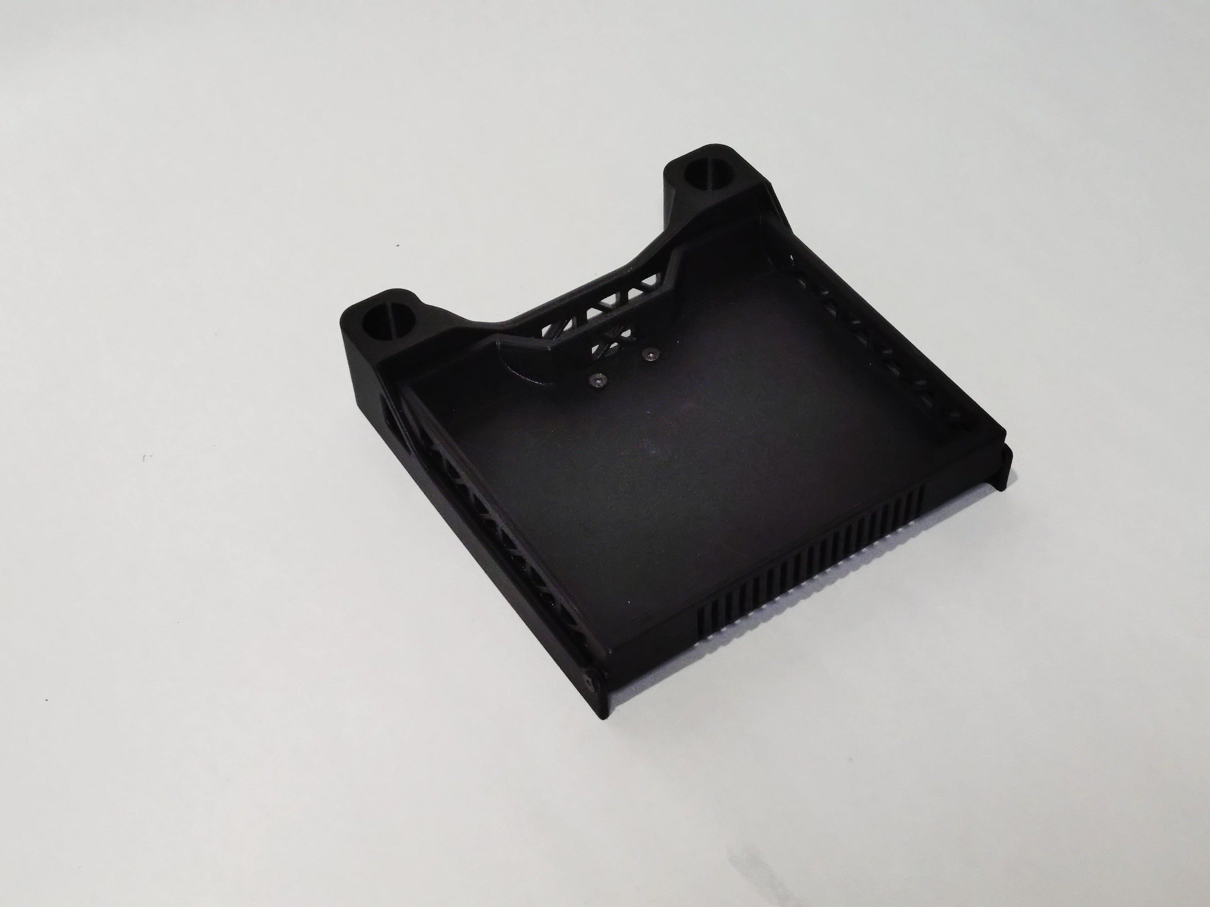 マルチラジコンスタンド用充電器スタンド(M8D用) | TadaRCdesign