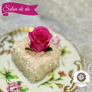 salon de do ㉑P 天然石とプリザーブドフラワーを組み合わせたプリパワー®プチケーキ