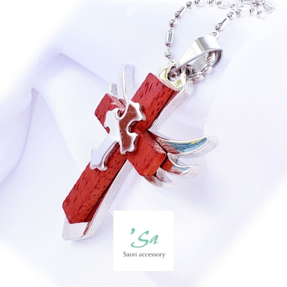 Saori accessory フェイス オブ エッジ クロス ネックレス(N018)