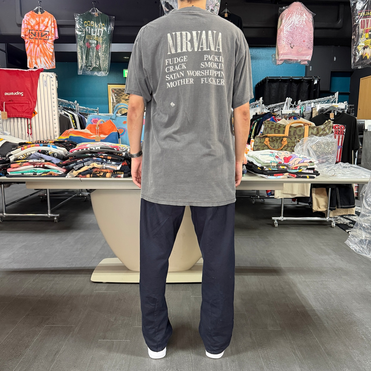 【NIRVANA】ニルヴァーナ "VESTIBULE" giantタグ 90's Vintage Tシャツ
