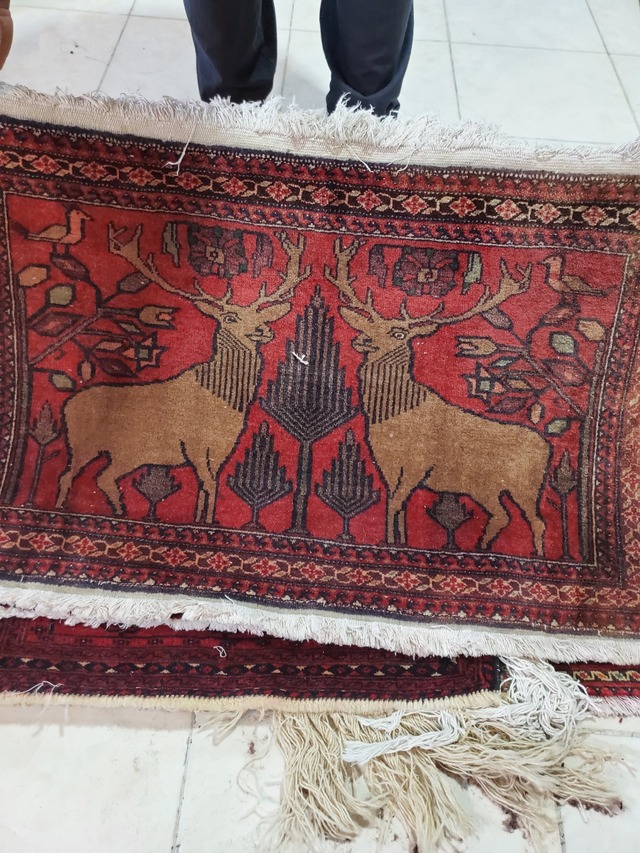 絨毯クエスト48【No.48】 ※現在、こちらの商品はイランに置いてあります。ご希望の方は先ずは在庫のご確認をお願いします。