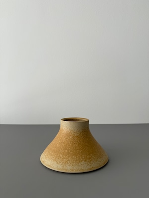 Nilasdotter / KONE Vase Okker