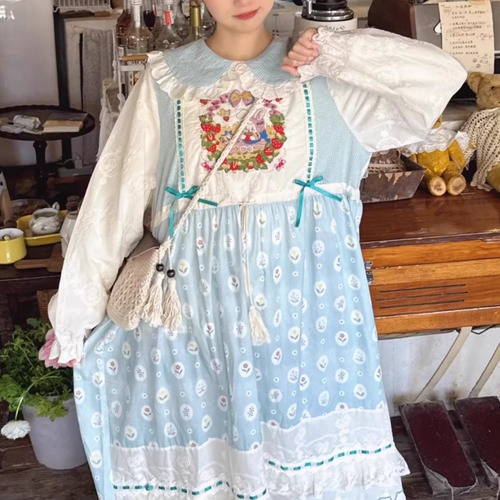 フロントレトロ刺繍の小花柄ワンピース ・10314