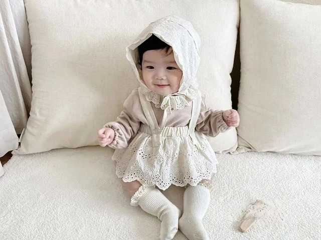 予約lace suspenders skirt