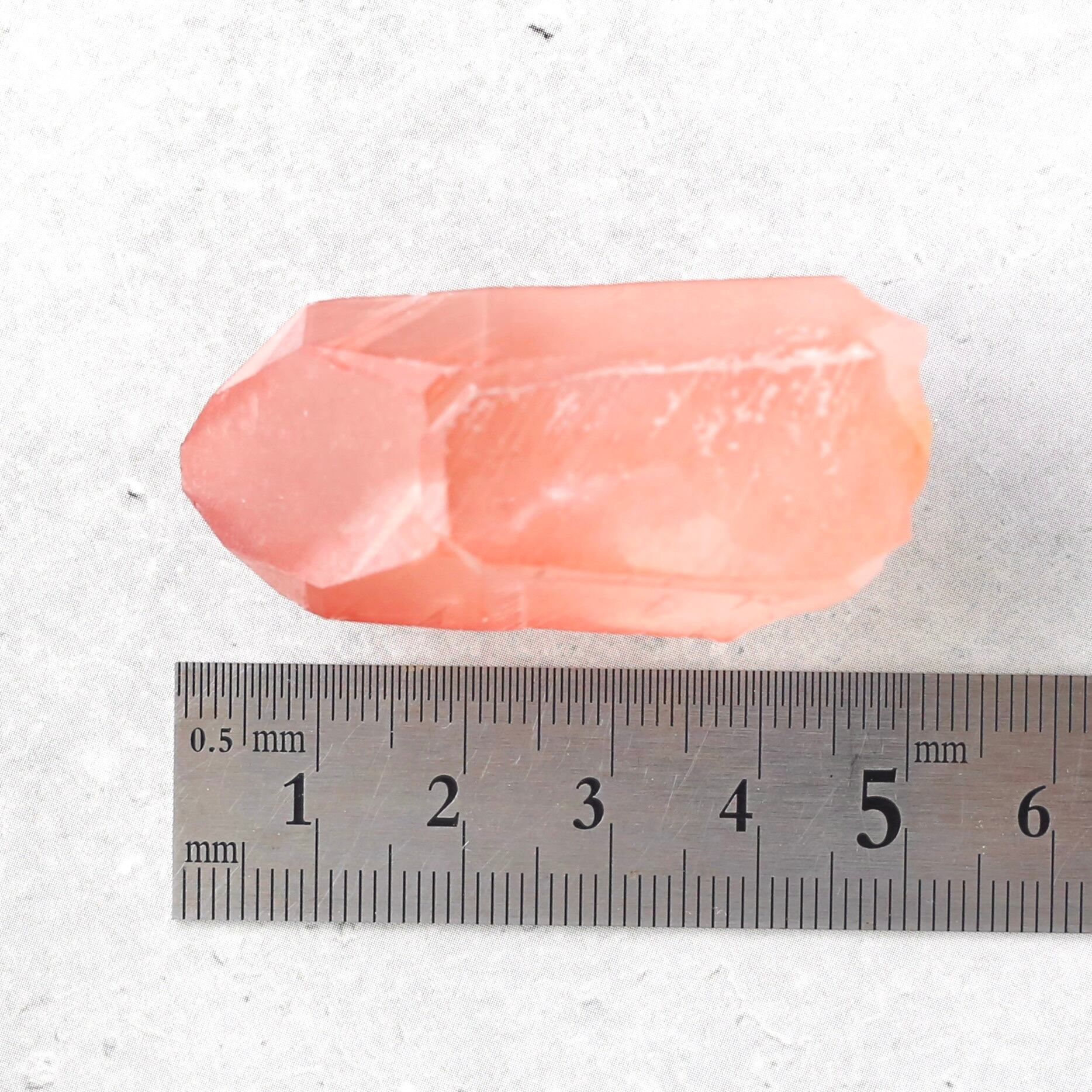 ディープピンクレムリアンシード 天然石 水晶 鉱物 一点物 クォーツ