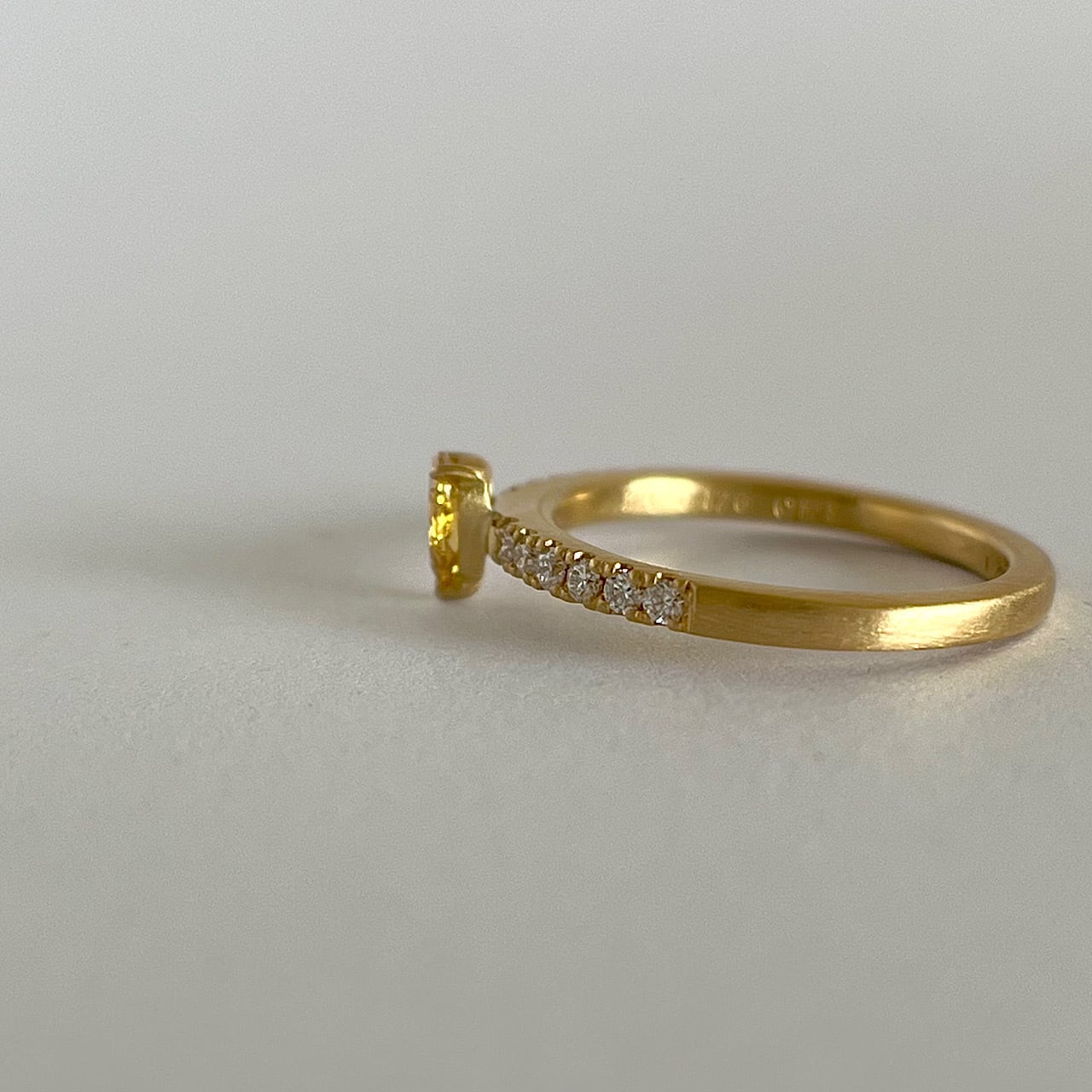 ファンシーオレンジイエローカラー ダイヤモンド リング 0.176ct K18