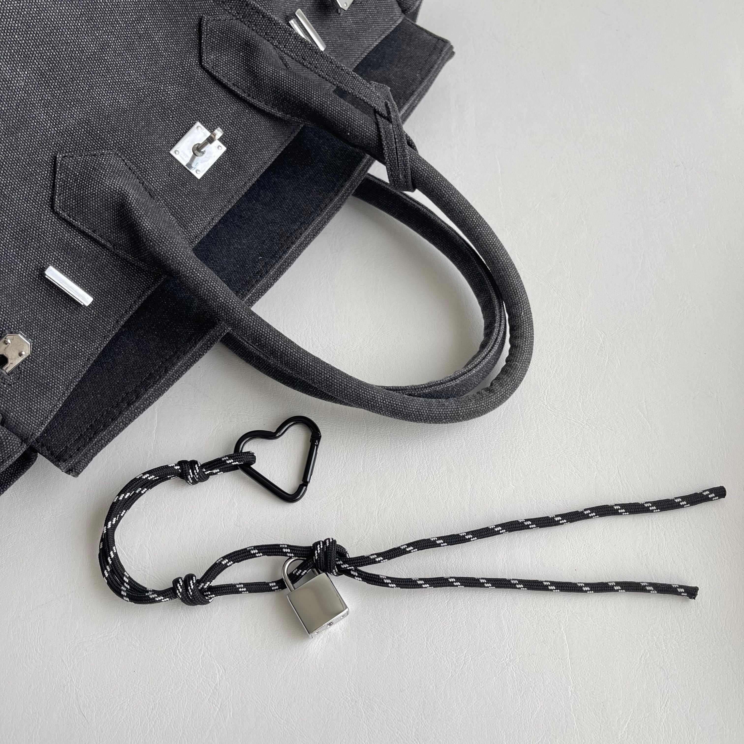 予約販売】KANAGU Army BAG / Heart & cord charm / Vintage Black
