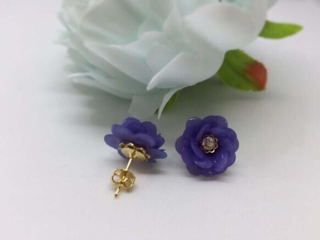 紙をつかった軽くて可愛い青紫色の花ピアス、パピエル | Pay ID