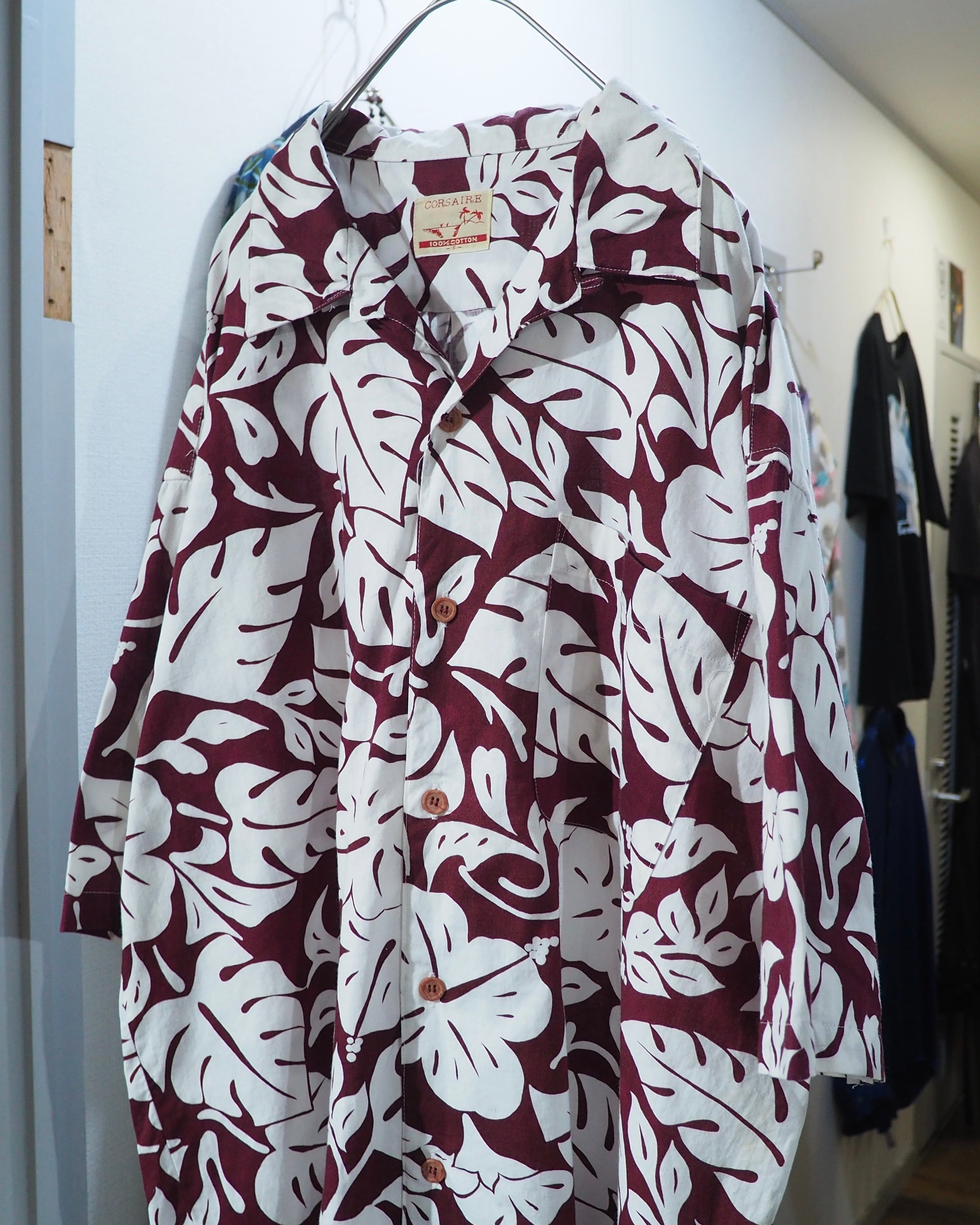 1980 ‐ 90s Piebald Flower all Over pattern vintage SS open collar Shirt