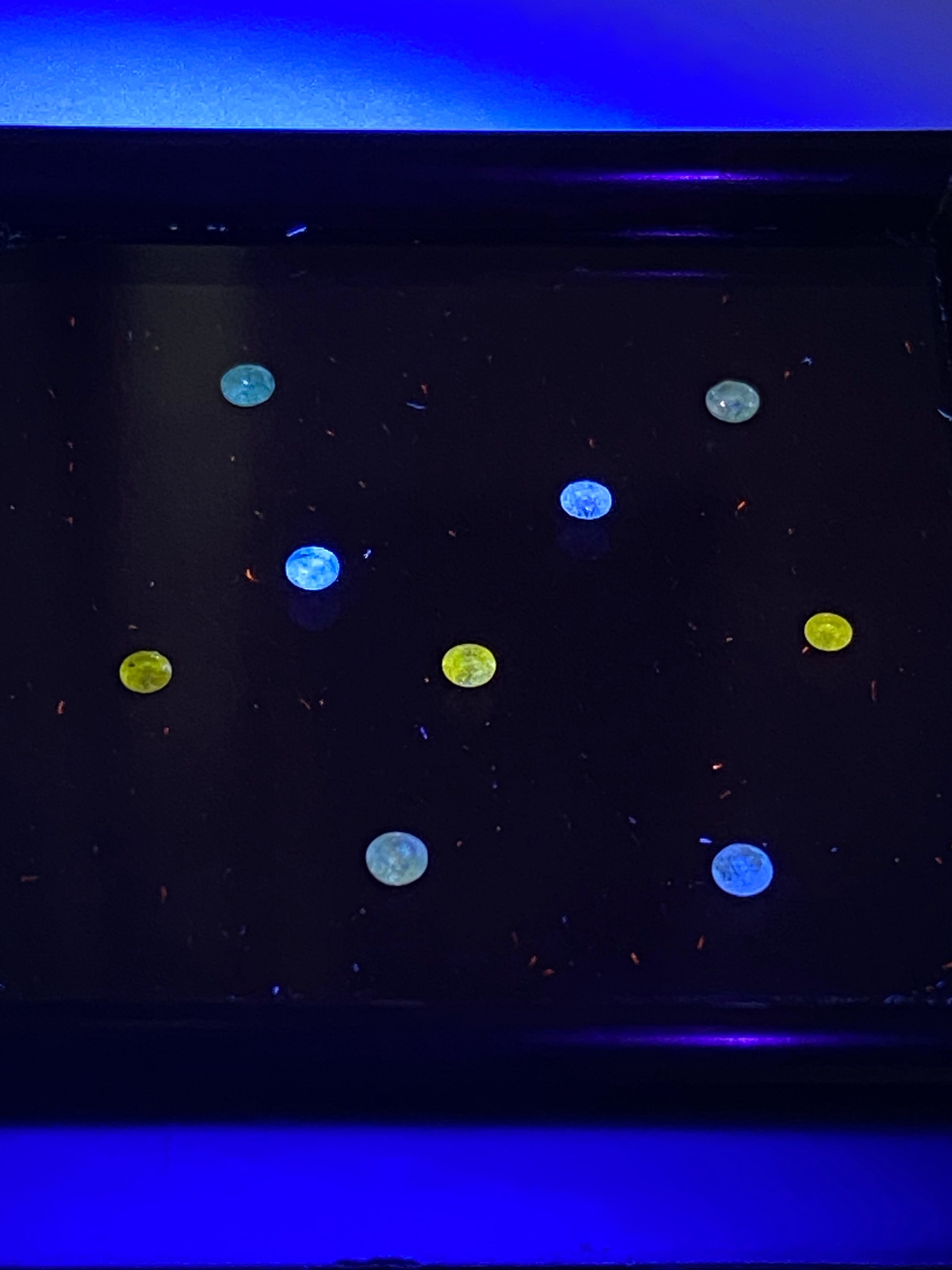 27.蛍光三色ダイヤモンド9石BOX③［No.HA-4284］ | デザインアトリエ