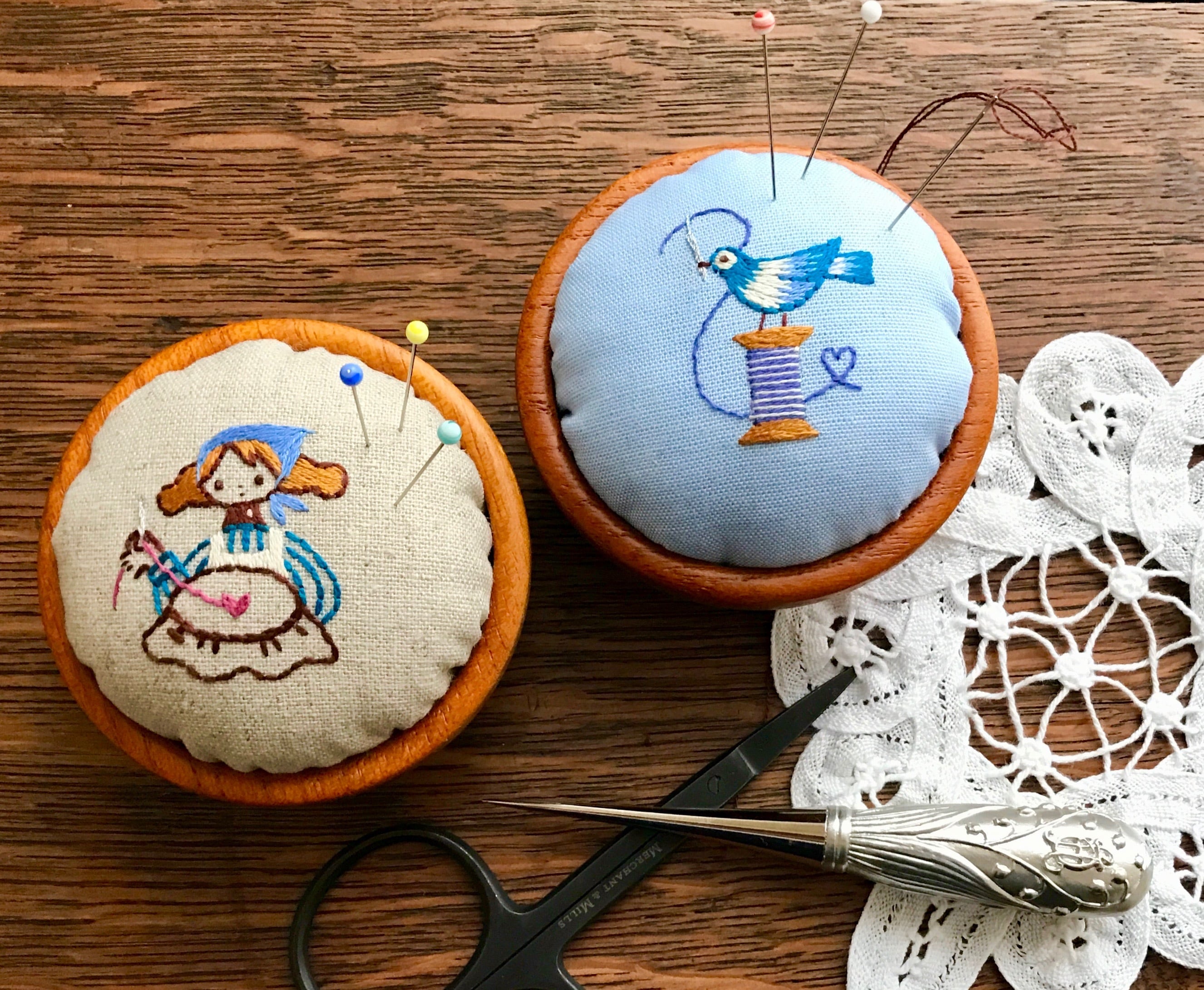 CAHIER刺繍教室　教材キット　「ピンクッション」
