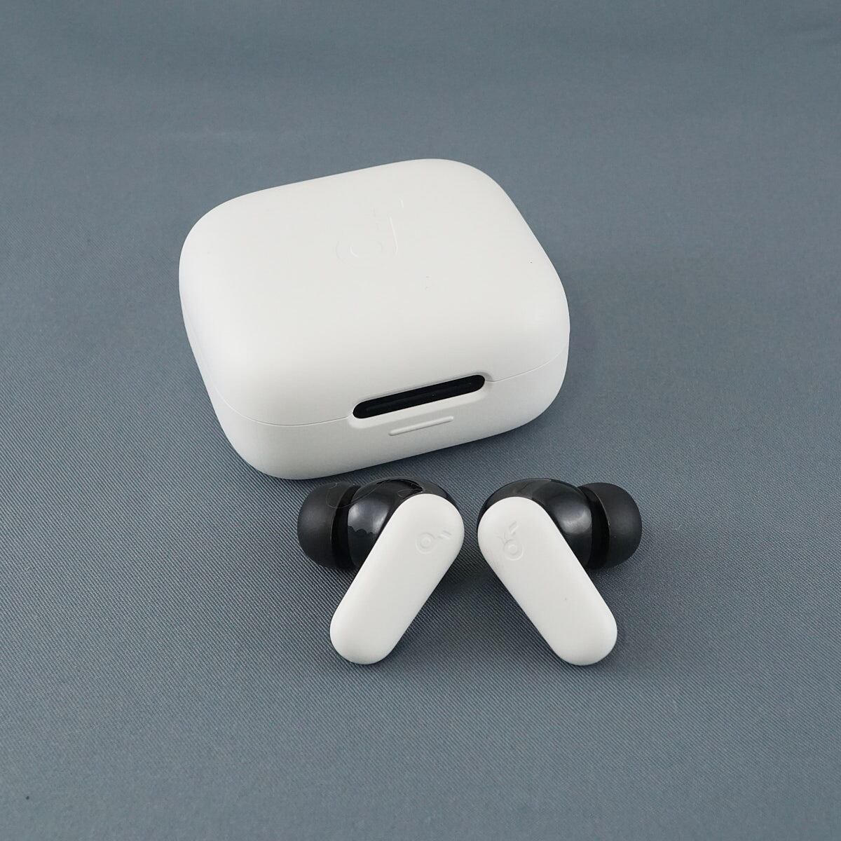 Apple AirPods Pro 片耳 充電ケース 右耳ジャンク】AirPodsPro 第2世代
