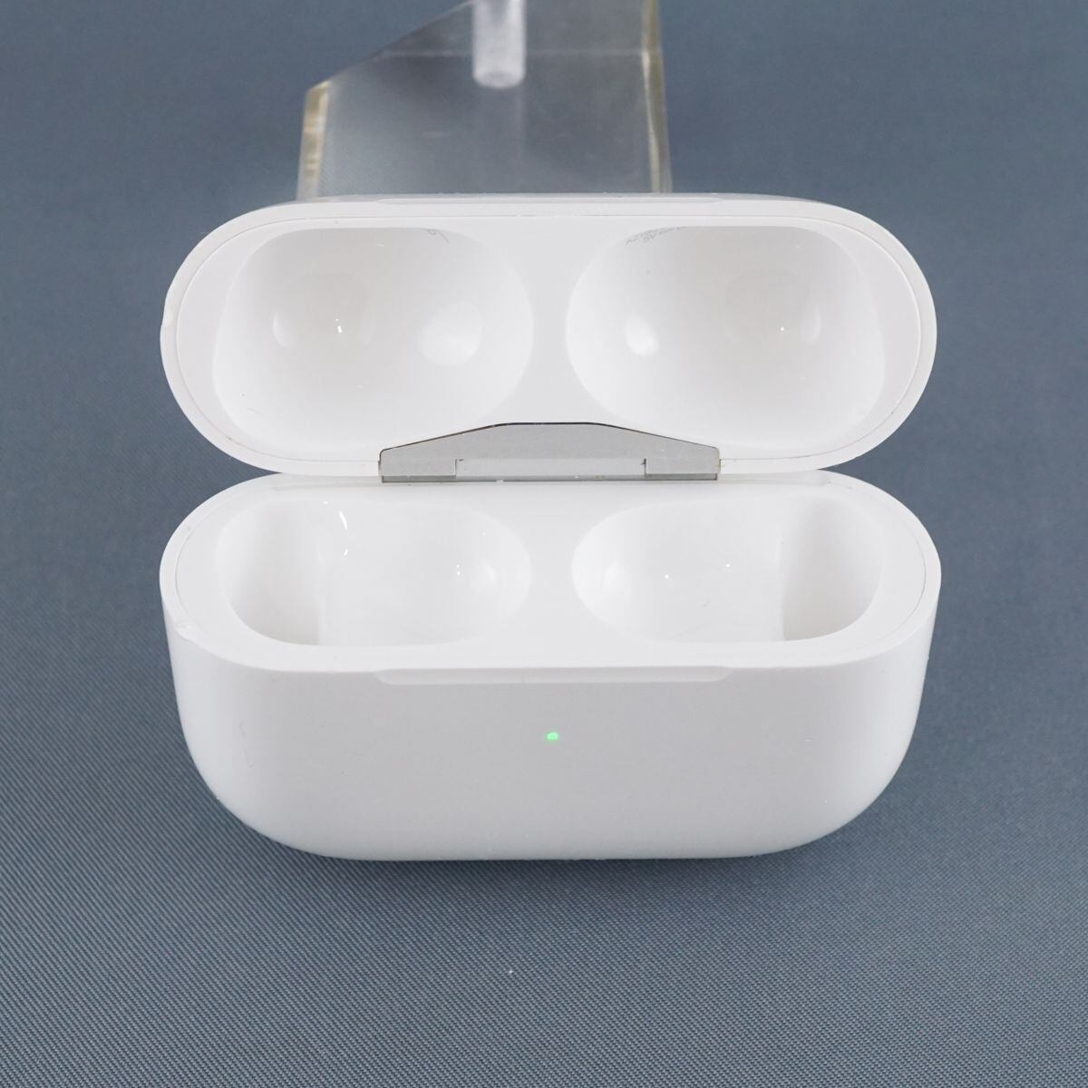 未開封品　AirPods Pro MagSafe充電　(第1世代) AirPods Pro(第1世代) MagSafe充電ケース MLWK3J/A｜ReYuuストア