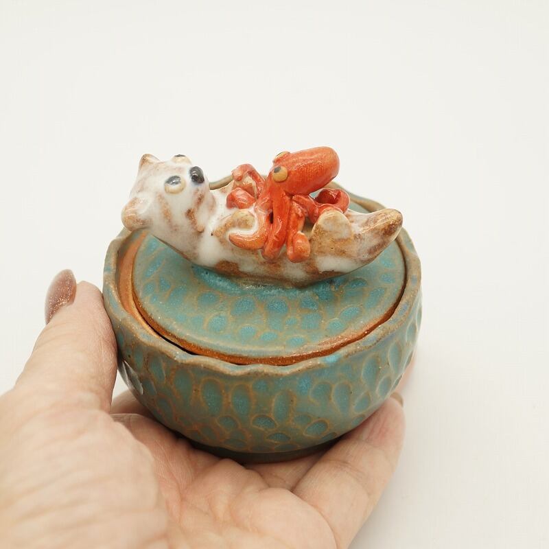 ふたもの らっこ 【369（みろく）】 | 沖縄の工芸品 うぃーりきさん