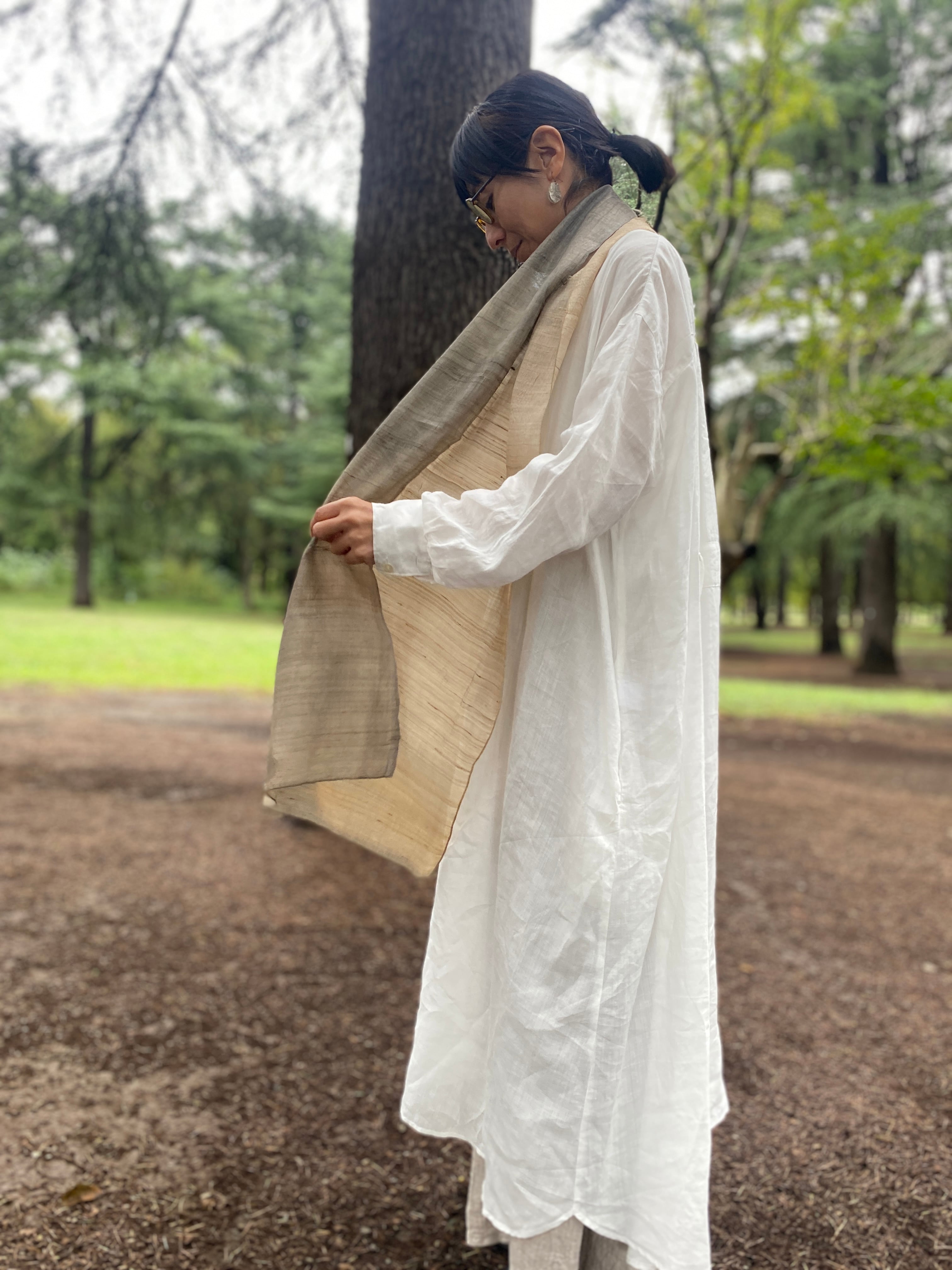 大地を纏うストール