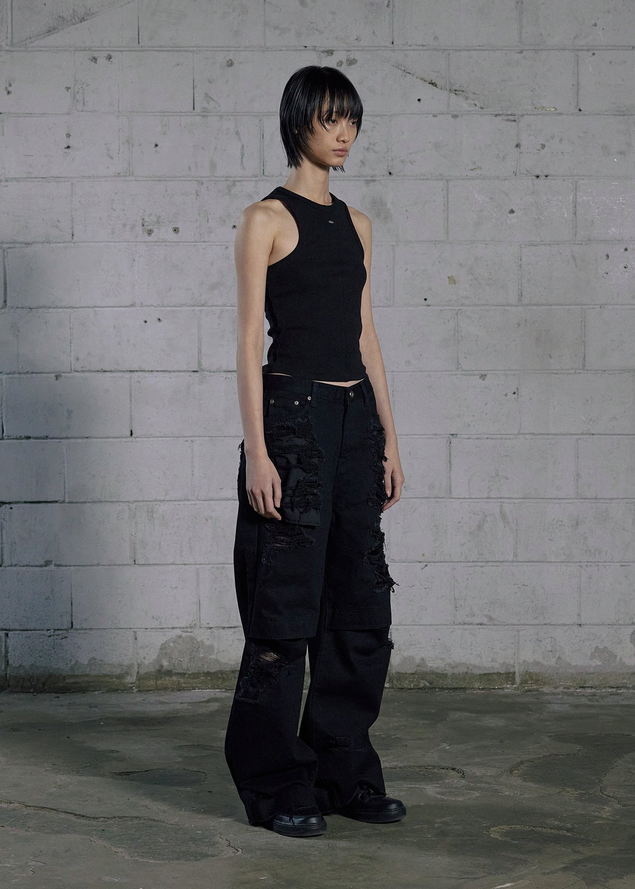 BOHEMIAN SEOUL] BASIC TANK TOP, BLACK 正規品 韓国ブランド 韓国通販