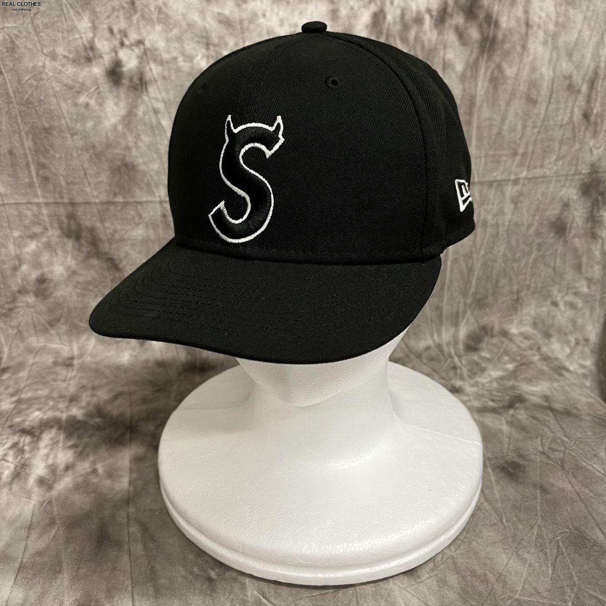 supreme new era s logo sロゴ帽子