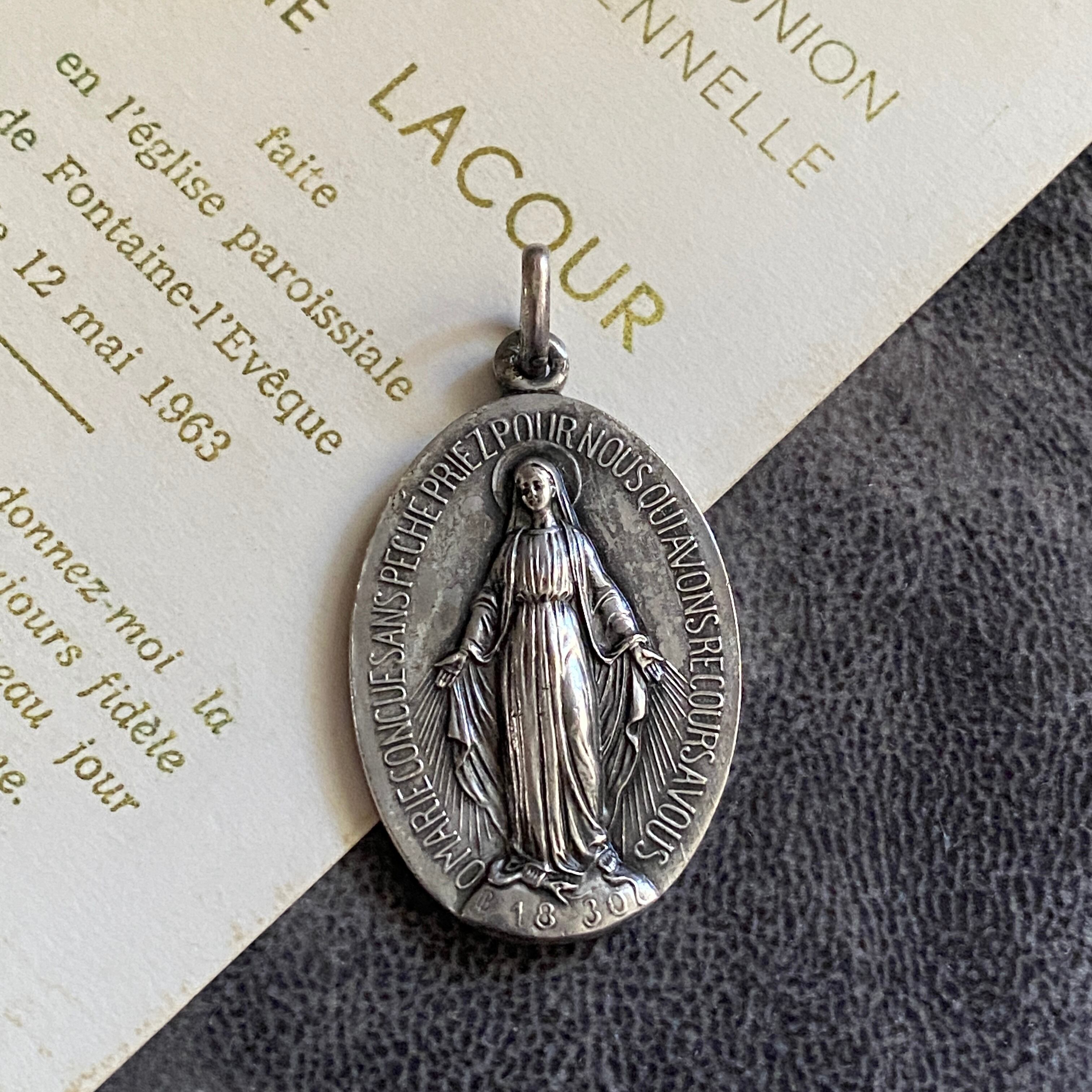 Antique medaille Mary