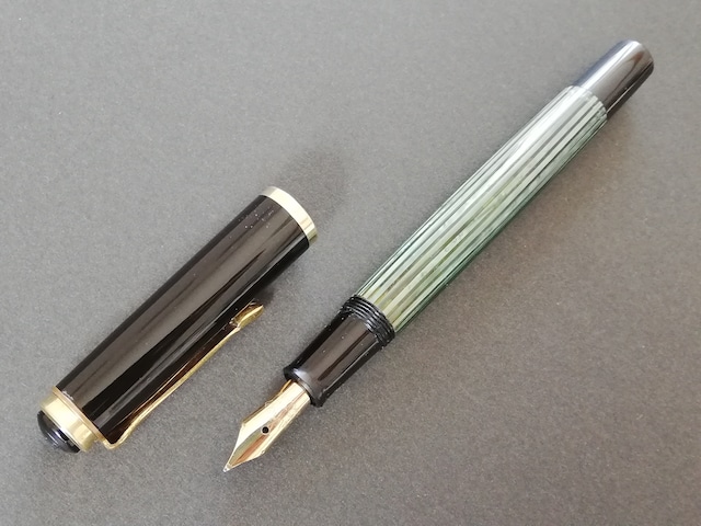 '50s　ペリカン４００ グリーン　Pelikan 400 Green　（中字）　14K　　　　　02001